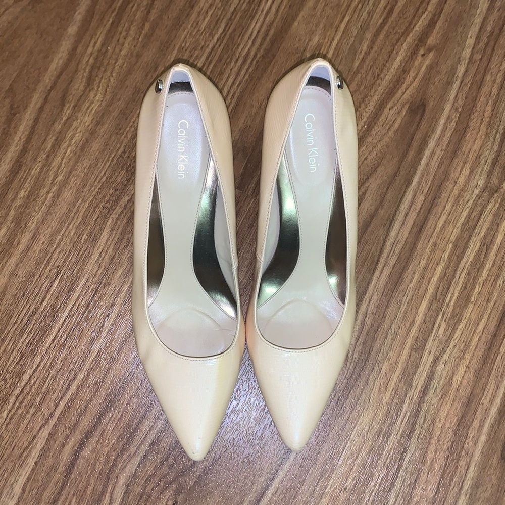 3” Dress pumps